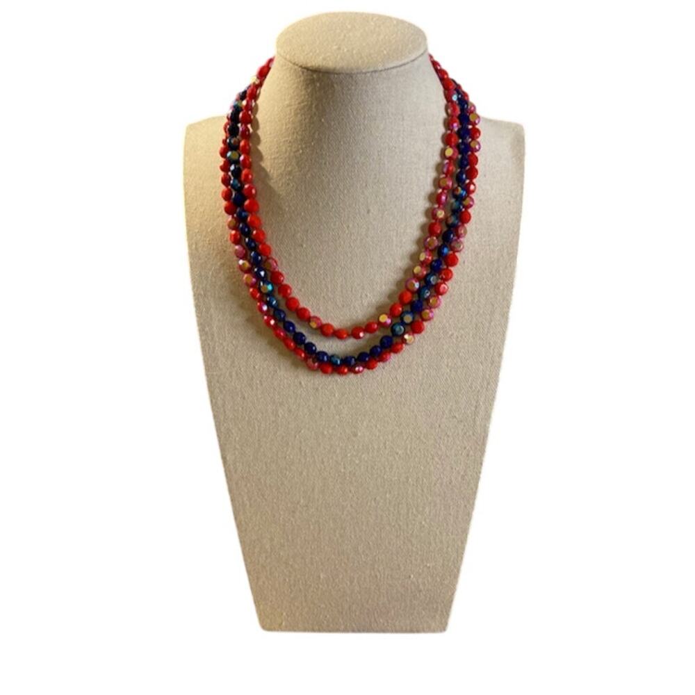 VOGUE Jewelry 3-Strand Acrylic Bead Necklace w/Floral Box Clasp Vintage 70s